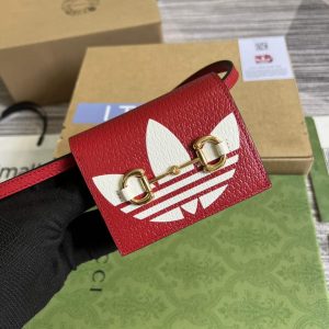 xubag.ru-adidas-x-gucci-card-case-with-horsebit-702248-22