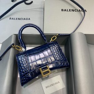 xubag.ru-balenciaga-592833-hourglass-xs-top-handle-bag-83