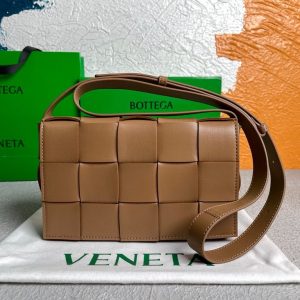 xubag.ru-bottega-veneta-bv-578004-cassette-cross-body-bag-58890-46