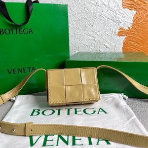 xubag.ru-bottega-veneta-bv-666688-cassette-shoulder-bag-56