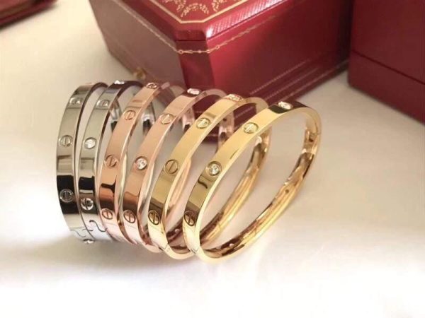 Cartier Bangle Designer Love Bracelet SM 20203 - luxibagsmall