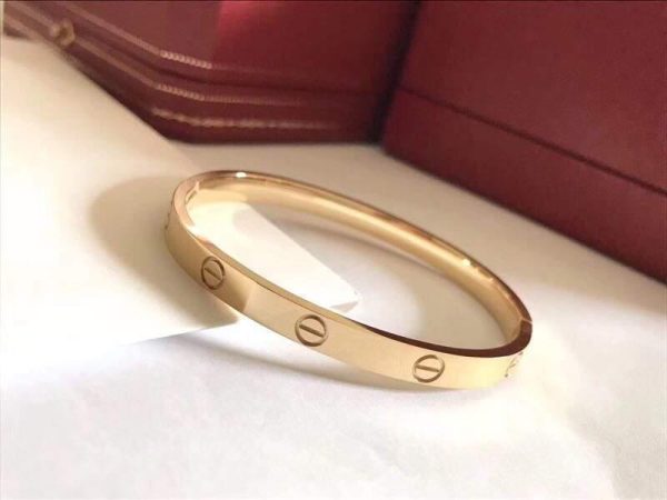 Cartier Bangle Designer Love Bracelet SM 20201 - luxibagsmall