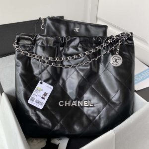 xubag.ru-chanel-22-handbag-shiny-calfskin-gold-as3261-black-with-silver-logo-001