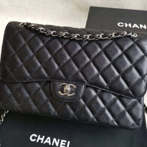 xubag.ru-chanel-a58600-large-flap-handbag-classic-bag-grained-shiny-calfskin-gold-black-001