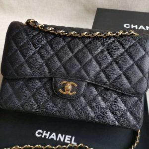 xubag.ru-chanel-a58600-large-flap-handbag-classic-bag-grained-shiny-calfskin-gold-black-010