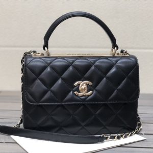 xubag.ru-chanel-a92236-small-trendy-cc-flap-bag-with-top-handle-lambskin-bag-black-gold-01