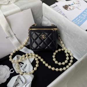 xubag.ru-chanel-ap2581-small-vanity-with-chain-lambskin-black-01