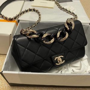 xubag.ru-chanel-as1353-chanel-flap-bag-lambskin-black-01