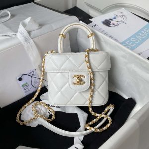 xubag.ru-chanel-as3973-small-vanity-case-lambskin-bag-with-top-handle-white-gold-001