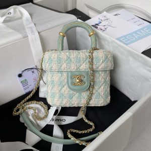 xubag.ru-chanel-as3973-small-vanity-case-tweed-lambskin-gold-metal-green-white-001