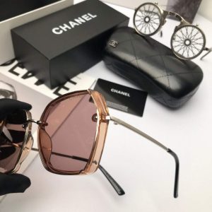 xubag.ru-chanel-cat-eye-sunglasses-chanel-shield-sport-fashion-show-993490-011-acf0e5aa-930b-40cc-ba12-d9f35e2967d7