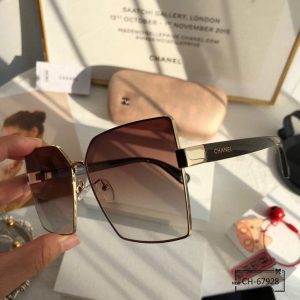 xubag.ru-chanel-cat-eye-sunglasses-chanel-shield-sport-fashion-show-993490-019-c9d2c64c-e04c-4b7f-9013-9661c4484e24