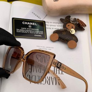 xubag.ru-chanel-cat-eye-sunglasses-chanel-shield-sport-fashion-show-993490-024-e20b5fa5-b3b0-417e-a51c-055bd9dbe2c7