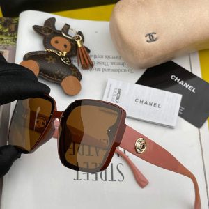 xubag.ru-chanel-cat-eye-sunglasses-chanel-shield-sport-fashion-show-993490-029-1bffe01a-4103-4645-82d3-1718e605b8e6