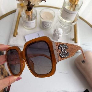 xubag.ru-chanel-cat-eye-sunglasses-chanel-shield-sport-fashion-show-993490-099-3a598ad0-3013-4569-a9e3-e147e8e54a0a