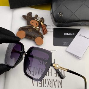 xubag.ru-chanel-cat-eye-sunglasses-chanel-shield-sport-fashion-show-993490-108-428b033b-a5c8-4b47-ad82-d1014f173fbd