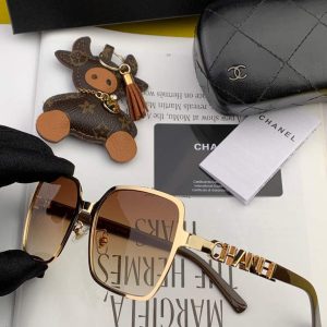 xubag.ru-chanel-cat-eye-sunglasses-chanel-shield-sport-fashion-show-993490-113-15d44fa4-6f3d-436b-a0a8-58b0072e7652