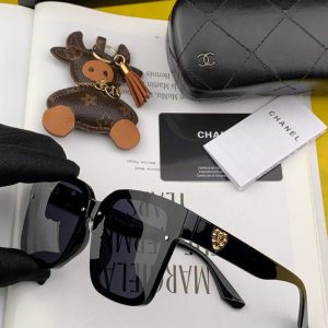 xubag.ru-chanel-cat-eye-sunglasses-chanel-shield-sport-fashion-show-993490-138-92172207-979b-4026-b1bd-f4354c577c83