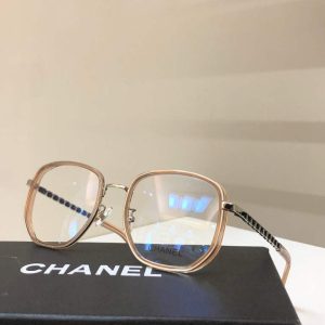 xubag.ru-chanel-square-sunglasses-luxury-chanel-round-sport-fashion-show-992519-19-0ef90a39-1c68-4d13-b4eb-1a3beaf3be17