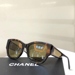 xubag.ru-chanel-square-sunglasses-luxury-chanel-round-sport-fashion-show-992523-23-d7e84e50-b6f7-4706-a273-2092816a4b48