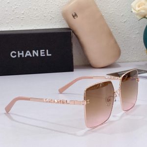 xubag.ru-chanel-square-sunglasses-luxury-chanel-round-sport-fashion-show-993114-114-27672a1a-c37f-41ee-8cef-5f939f36b399