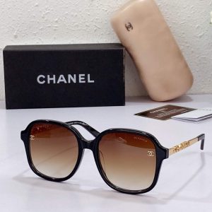 xubag.ru-chanel-square-sunglasses-luxury-chanel-round-sport-fashion-show-993122-122-f70568c5-b048-41c9-9d7b-34df30a7caca