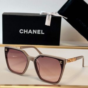 xubag.ru-chanel-square-sunglasses-luxury-chanel-round-sport-fashion-show-993151-151-233ae9c5-f961-49c3-b2b0-8322ca8c1084