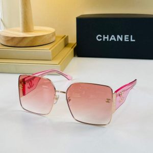 xubag.ru-chanel-square-sunglasses-luxury-chanel-round-sport-fashion-show-993170-170-b698c1b4-d981-4bbf-95df-a6b15e39ad7d