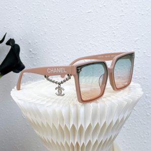 xubag.ru-chanel-square-sunglasses-luxury-chanel-round-sport-fashion-show-993202-202-7e90f3c4-cd12-4913-8b2a-81792d5500c5