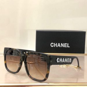 xubag.ru-chanel-square-sunglasses-luxury-chanel-round-sport-fashion-show-993298-298-4d72f9f8-3174-4530-87d7-cf77dd1f5a8b