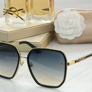 xubag.ru-chanel-square-sunglasses-luxury-chanel-round-sport-fashion-show-993351-351-b768a519-f017-4f92-81c7-ce37e691bed9