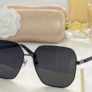 xubag.ru-chanel-square-sunglasses-luxury-chanel-round-sport-fashion-show-993355-355-78d38afa-7ebf-405f-b580-686da1cc2ac5