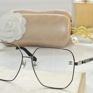 xubag.ru-chanel-square-sunglasses-luxury-chanel-round-sport-fashion-show-993359-359-61b46959-e8a3-476f-b5f5-1cc660dcfd9f