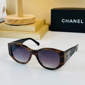 xubag.ru-chanel-square-sunglasses-luxury-chanel-round-sport-fashion-show-993376-376-e5553a68-9581-42fc-9716-9cc3ae85027e