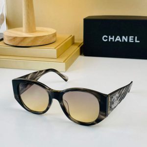 xubag.ru-chanel-square-sunglasses-luxury-chanel-round-sport-fashion-show-993379-379-587b2948-dde6-423c-87af-54286c57c7a6