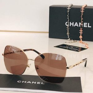 xubag.ru-chanel-square-sunglasses-luxury-chanel-round-sport-fashion-show-993400-400-843ed6f8-76fe-48a0-9a4f-c904ea57c1f6