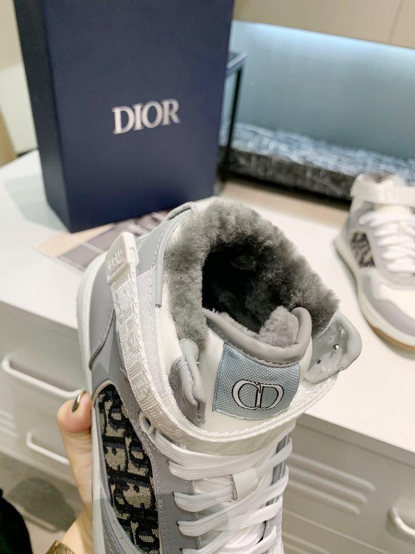 Dior 3SH132 B27 High Top Sneaker Gray and white Calfskin With Oblique Jacquard - Voguebags