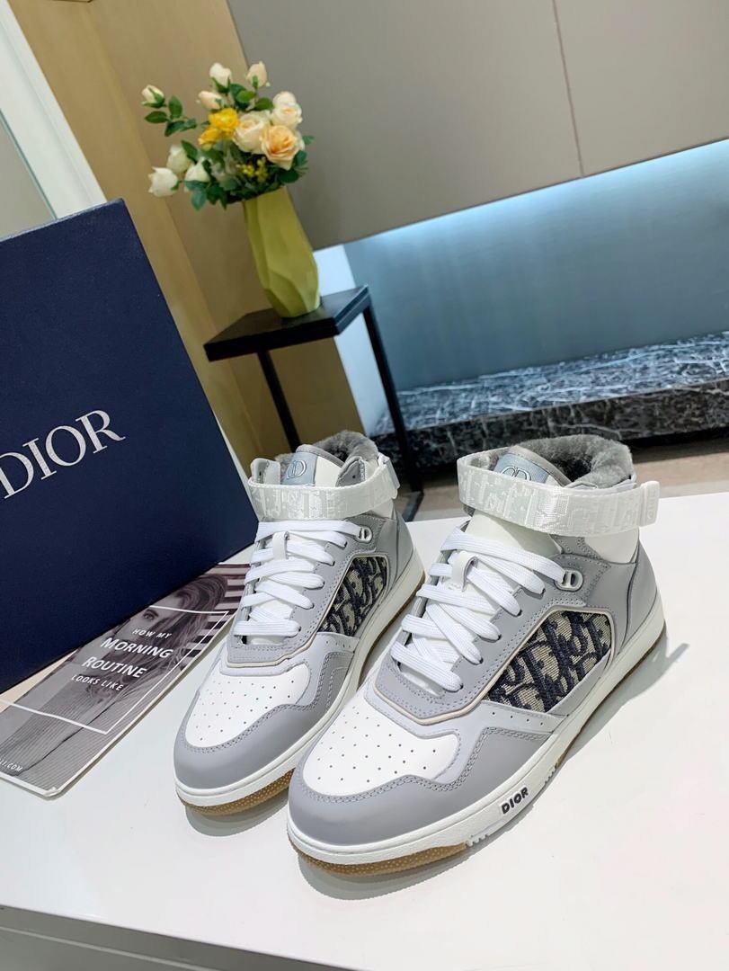 Dior 3SH132 B27 High Top Sneaker Gray and white Calfskin With Oblique Jacquard - Voguebags