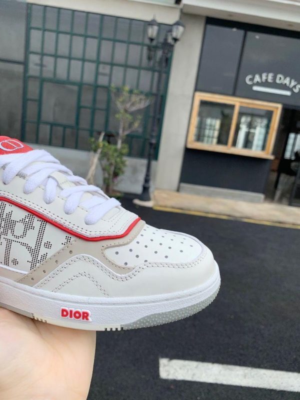 Dior 3SN272 B27 Low Top Sneaker White and Red Smooth Calfskin - Voguebags