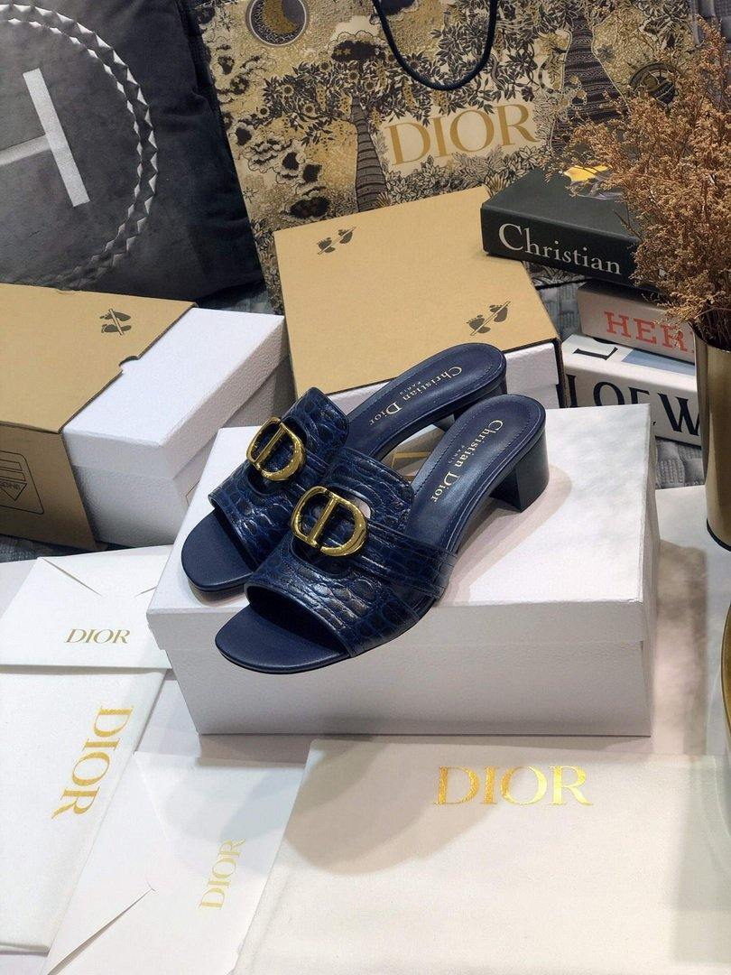 Dior 81177 Diro 30 Montaigne Flat Thong Sandals Calfskin Navy Blue - luxibagsmall