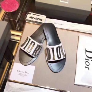 Dior 81178 Diro Letter slippers Sandals White Black logo - luxibagsmall