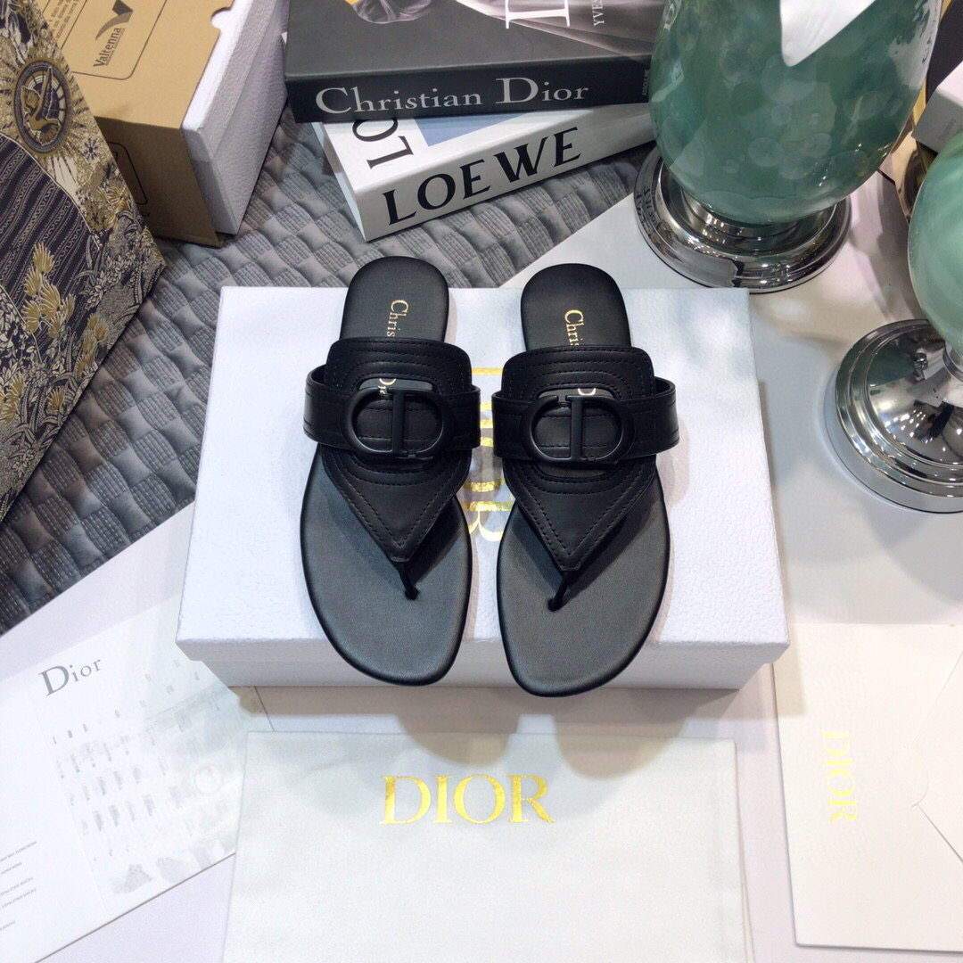 Dior KCQ386 Diro 30 Montaigne Flat Thong Sandals Calfskin Black Hardware Logo - luxibagsmall