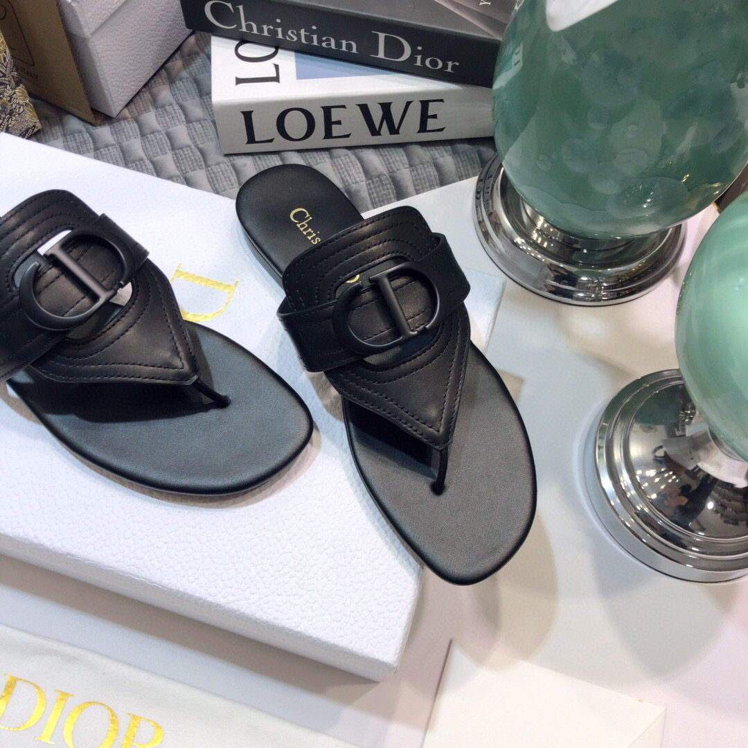 Dior KCQ386 Diro 30 Montaigne Flat Thong Sandals Calfskin Black Hardware Logo - luxibagsmall