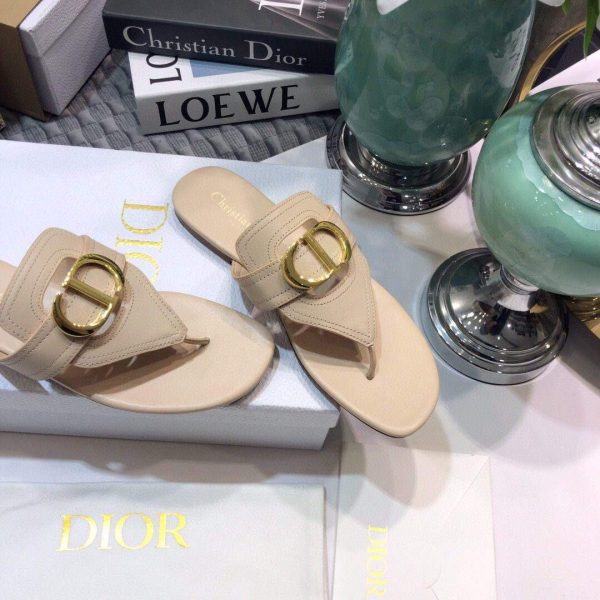 Dior KCQ386 Diro 30 Montaigne Flat Thong Sandals Calfskin Apricot - luxibagsmall