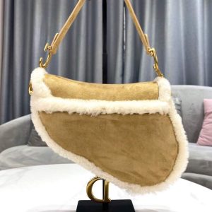 Dior M0446 Dior Saddle Bag Camel Colored Shearling - Voguebags