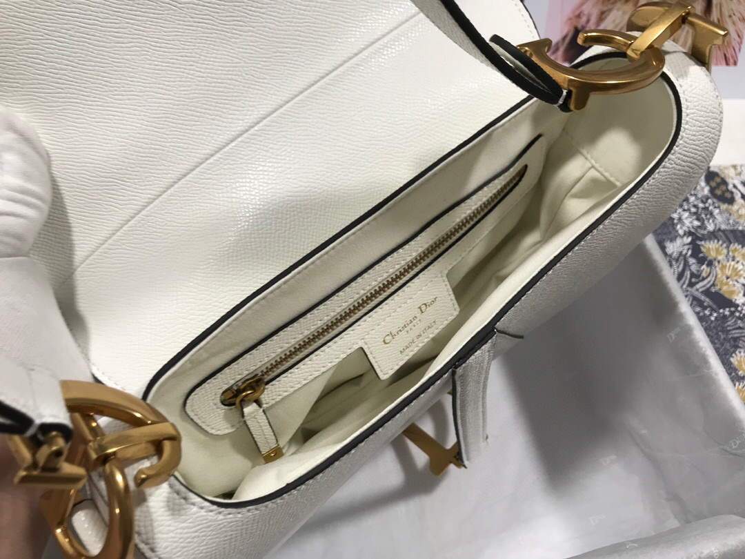 Dior M0446 Dior Saddle Bag M0447 White Grained Calfskin - shop2bag