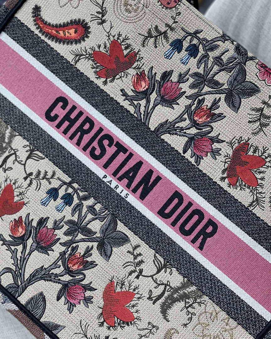 Dior M1286 Book Tote Multicolor Flowers Embroidery - luxibagsmall