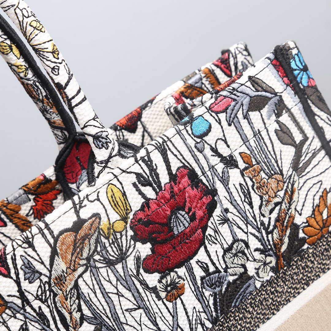 Dior M1286 Dior Book Tote Multicolor Flowers Embroidery - luxibagsmall