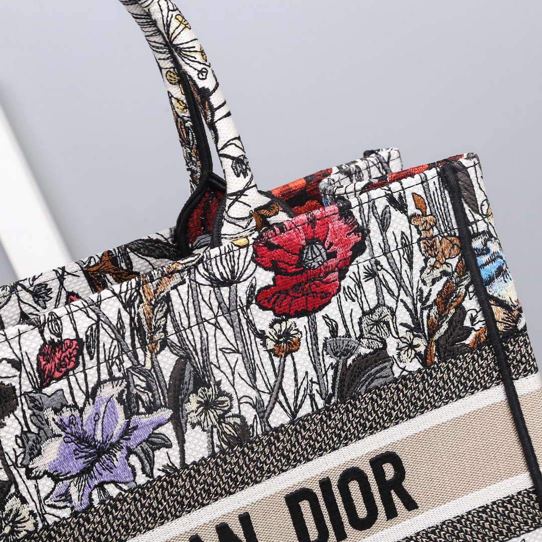 Dior M1286 Dior Book Tote Small Multicolor Flowers Embroidery - luxibagsmall