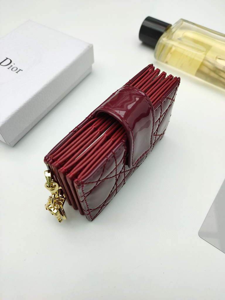 Dior S0074 Wallet Lady dior 5-Gusset card holder Wind Red Patent Cannage Calfskin - shop2bag